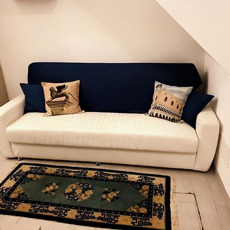 Andrea Venice Flat Mezzanine Floor Номер фото